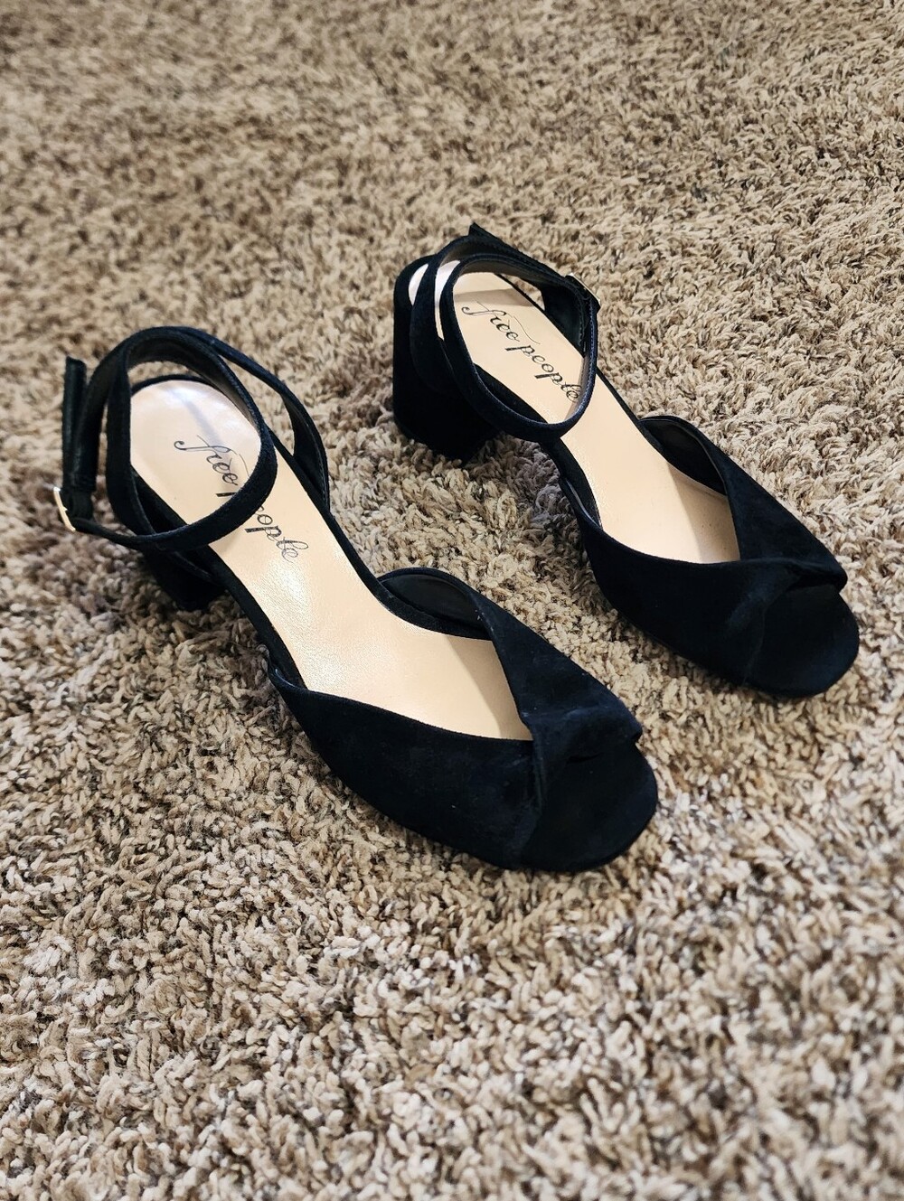 Free People Strappy Open Toe Black Faux Suede Heels 37 6.5-7US